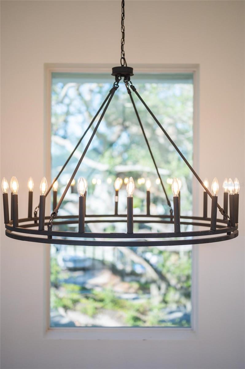 2420 FLOYD ST, SARASOTA, FL, 34239