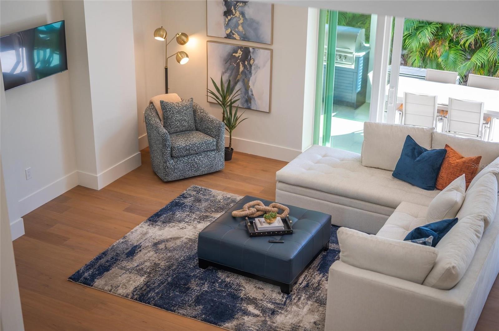 2420 FLOYD ST, SARASOTA, FL, 34239