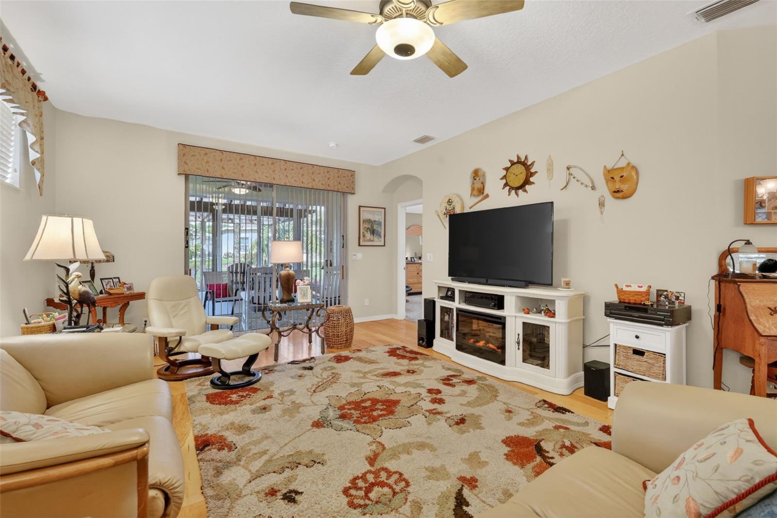 5401 AURORA DR, LEESBURG, FL, 34748