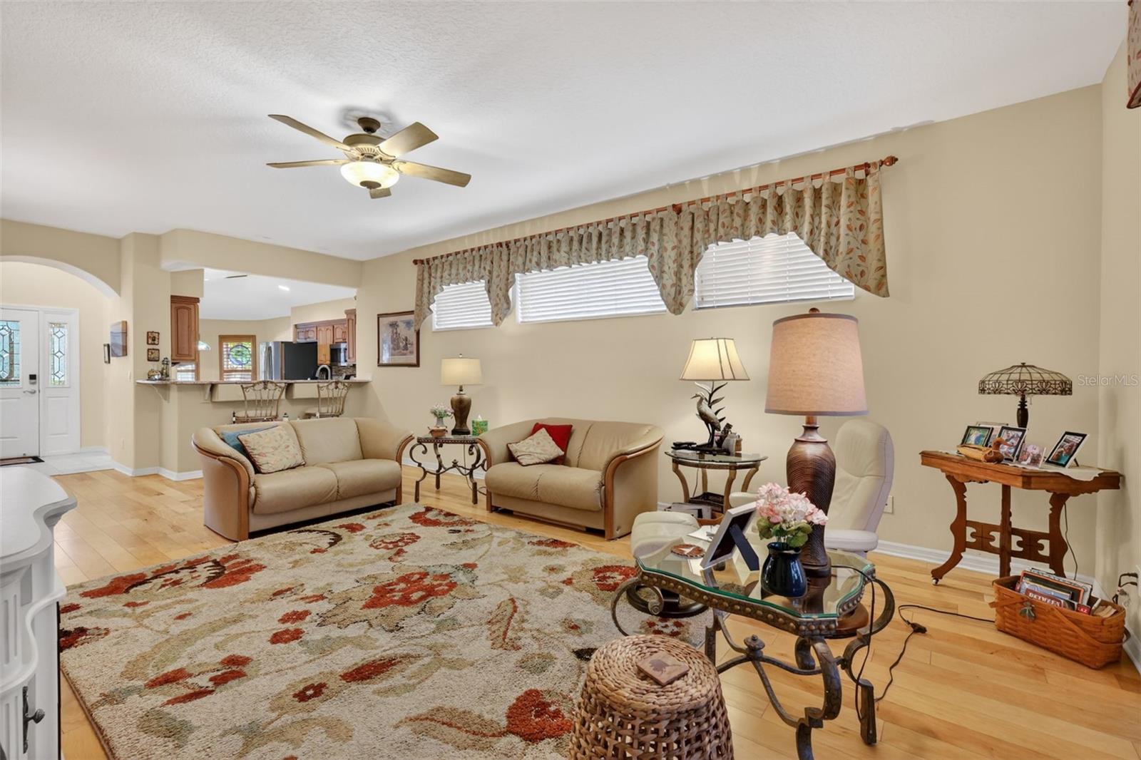 5401 AURORA DR, LEESBURG, FL, 34748