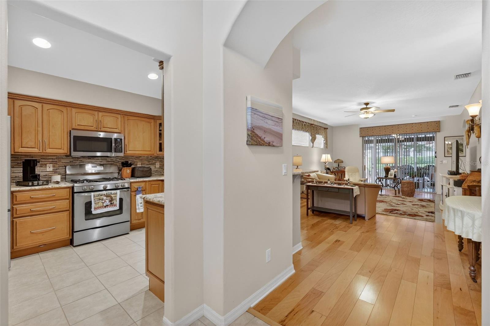 5401 AURORA DR, LEESBURG, FL, 34748