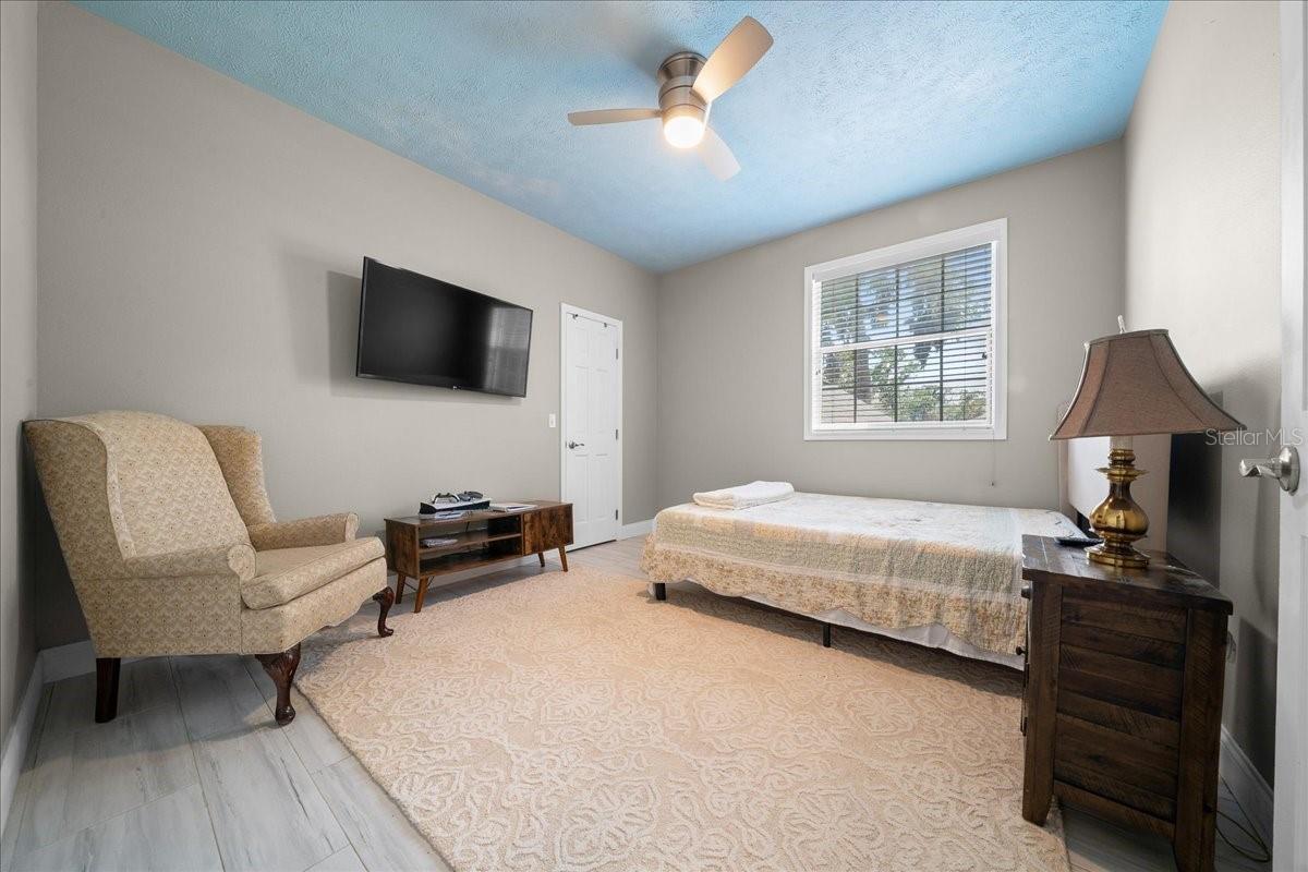 2411 SE 27TH ST, OCALA, FL, 34471