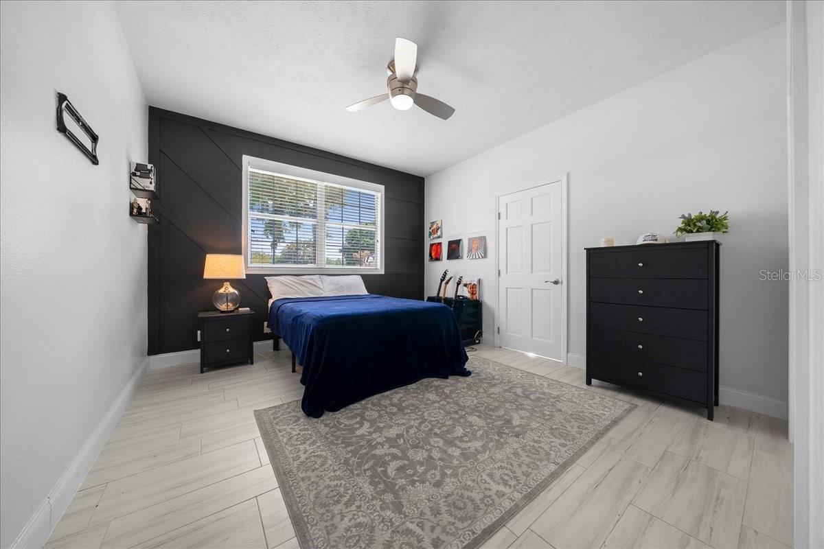 2411 SE 27TH ST, OCALA, FL, 34471