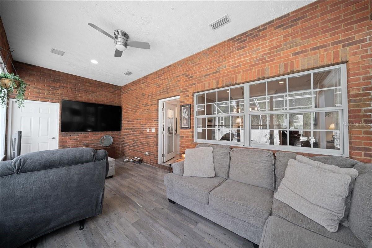 2411 SE 27TH ST, OCALA, FL, 34471