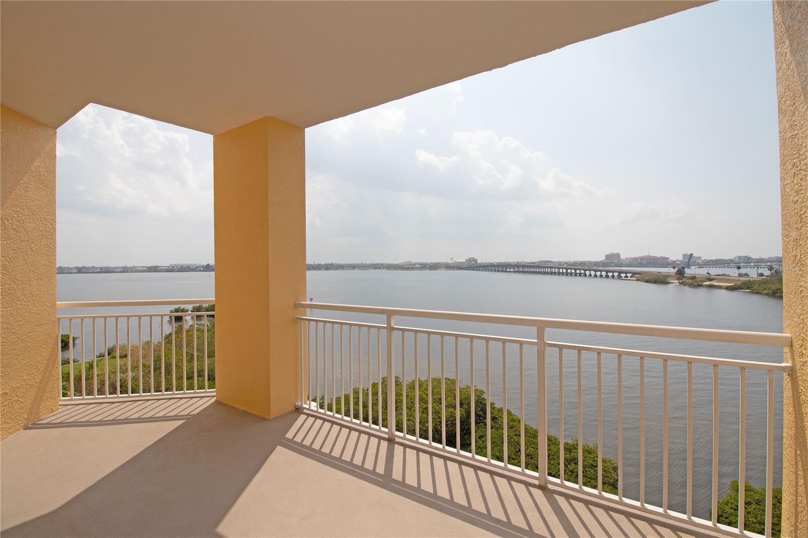615 RIVIERA DUNES WAY #402, PALMETTO, FL, 34221