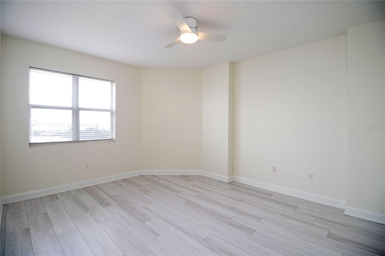 615 RIVIERA DUNES WAY #402, PALMETTO, FL, 34221