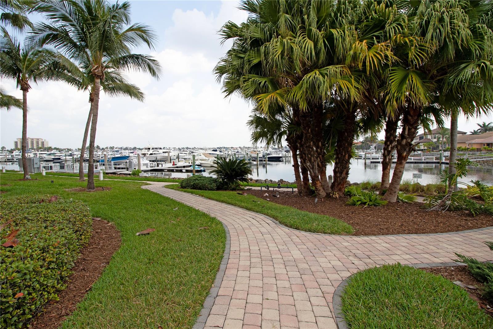 615 RIVIERA DUNES WAY #402, PALMETTO, FL, 34221