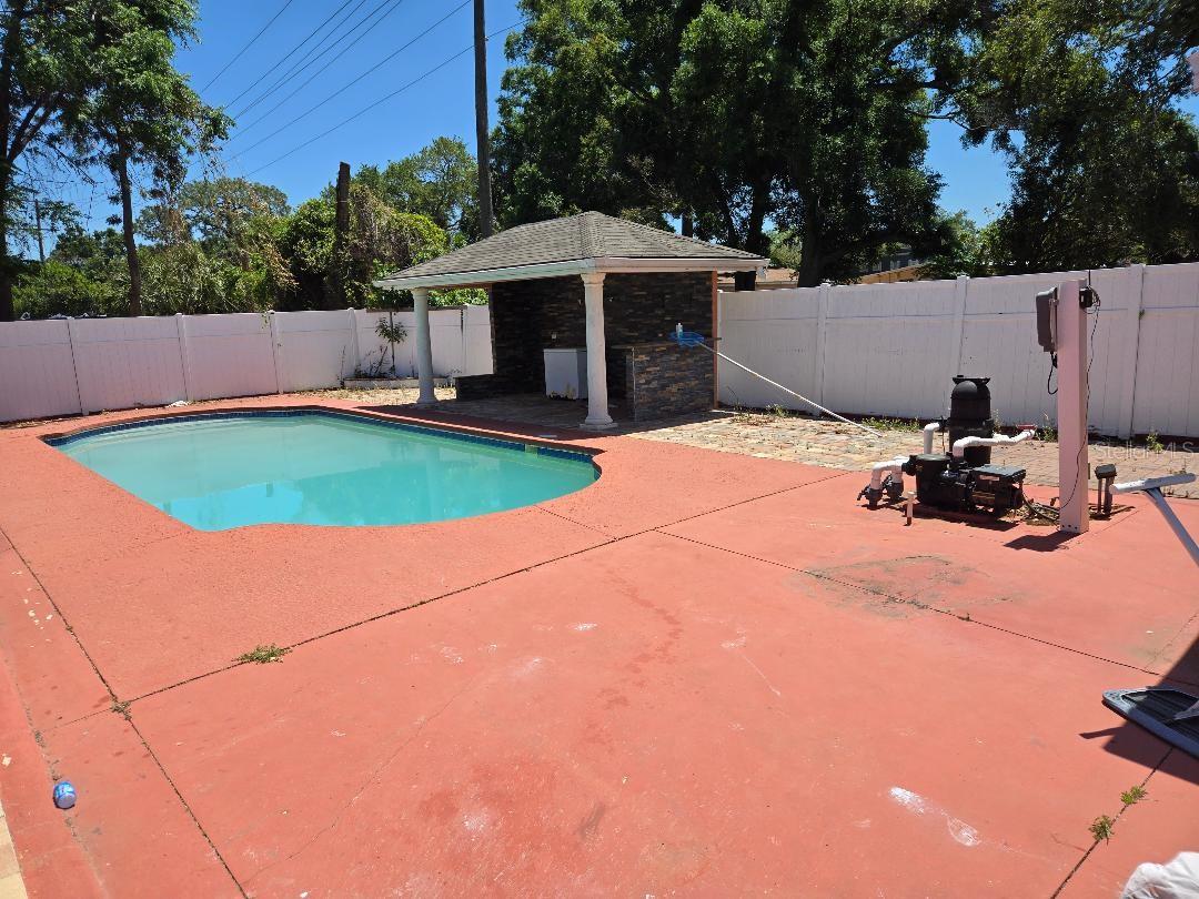 6532 LA MESA CIR, TAMPA, FL, 33634