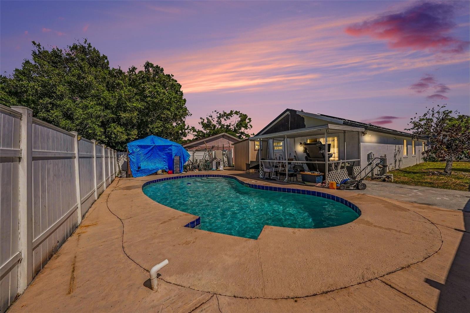 10119 CHIMNEY HILL CT, TAMPA, FL, 33615