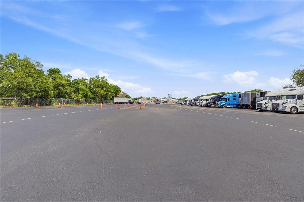 100 S AIRPORT RD, LAKE WALES, FL, 33859