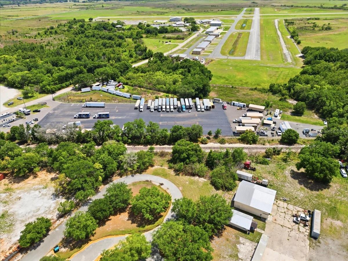 100 S AIRPORT RD, LAKE WALES, FL, 33859