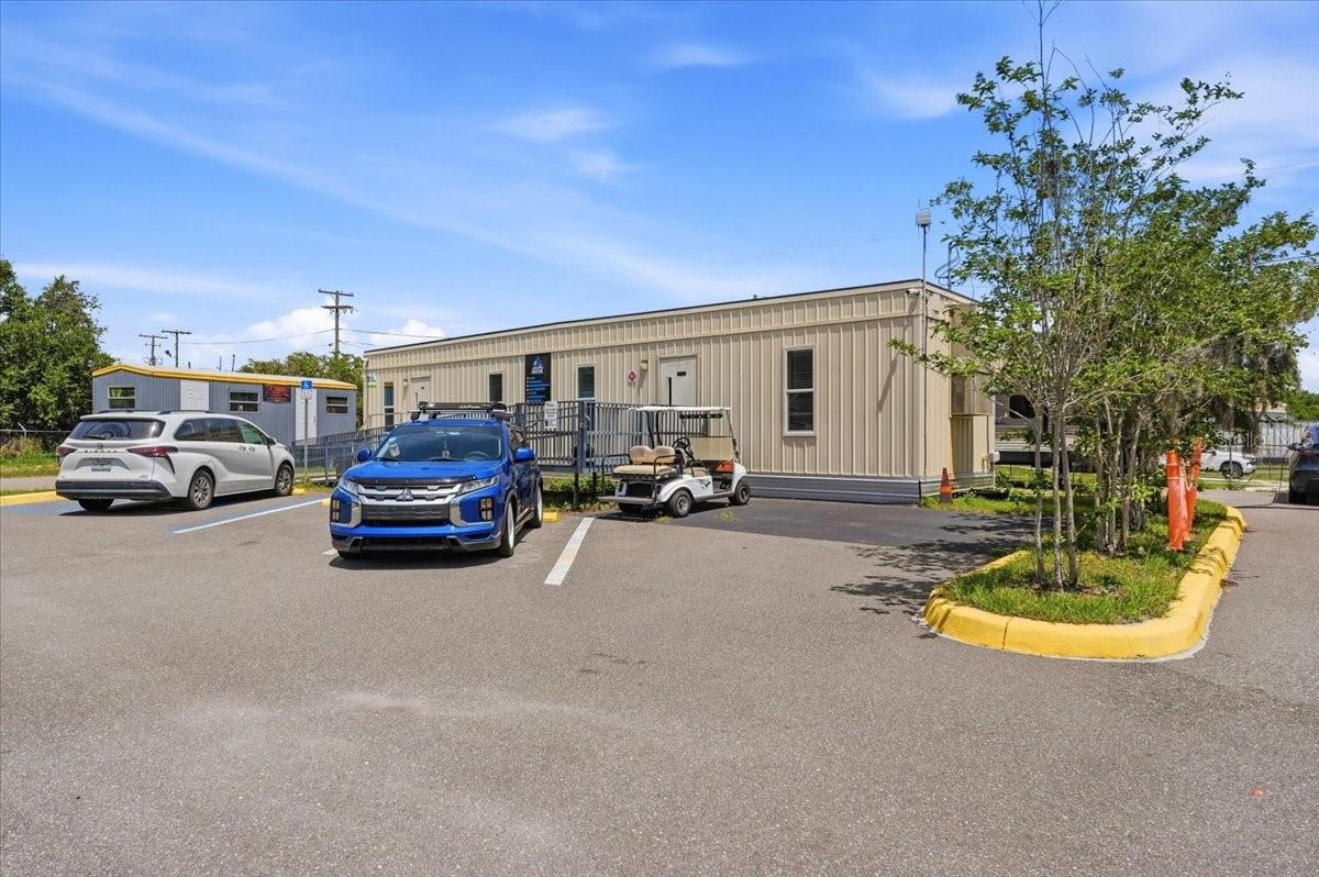 100 S AIRPORT RD, LAKE WALES, FL, 33859