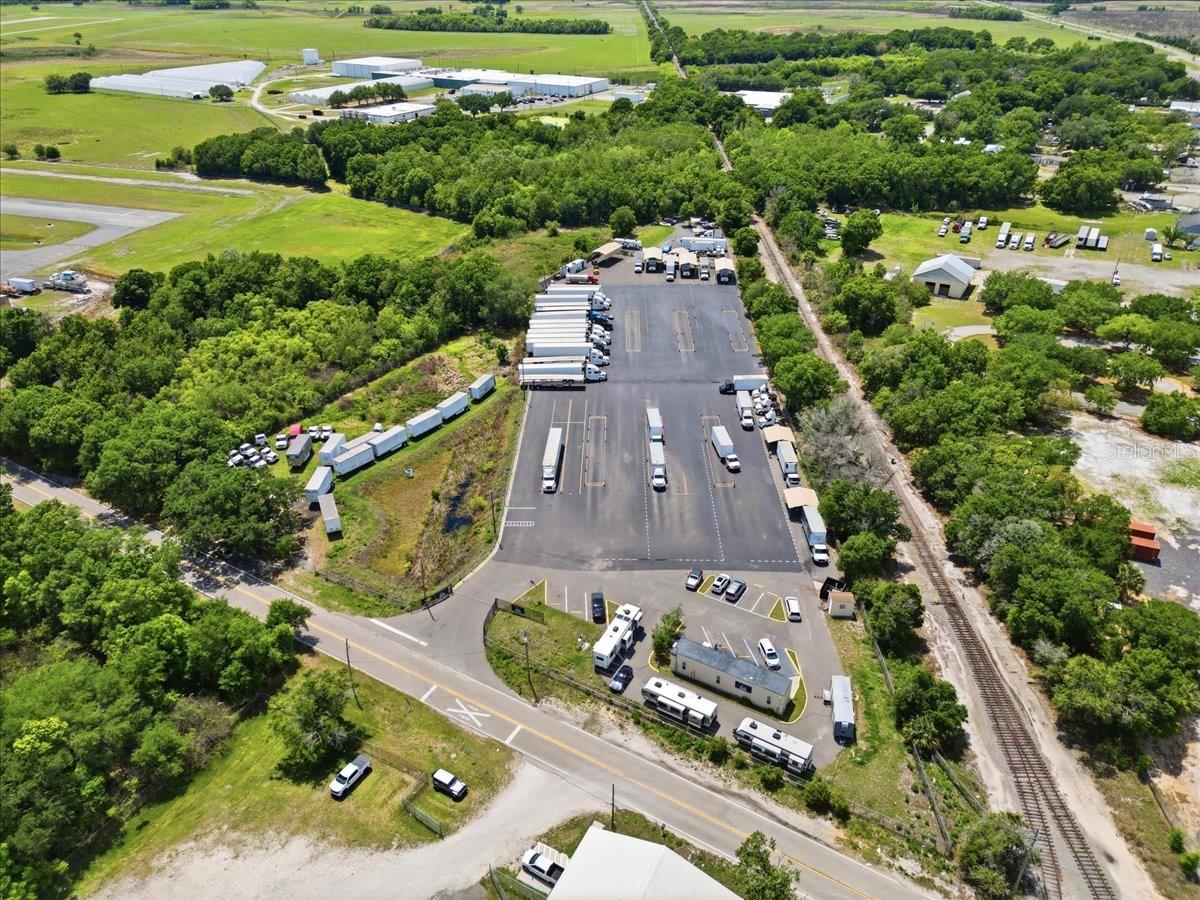 100 S AIRPORT RD, LAKE WALES, FL, 33859