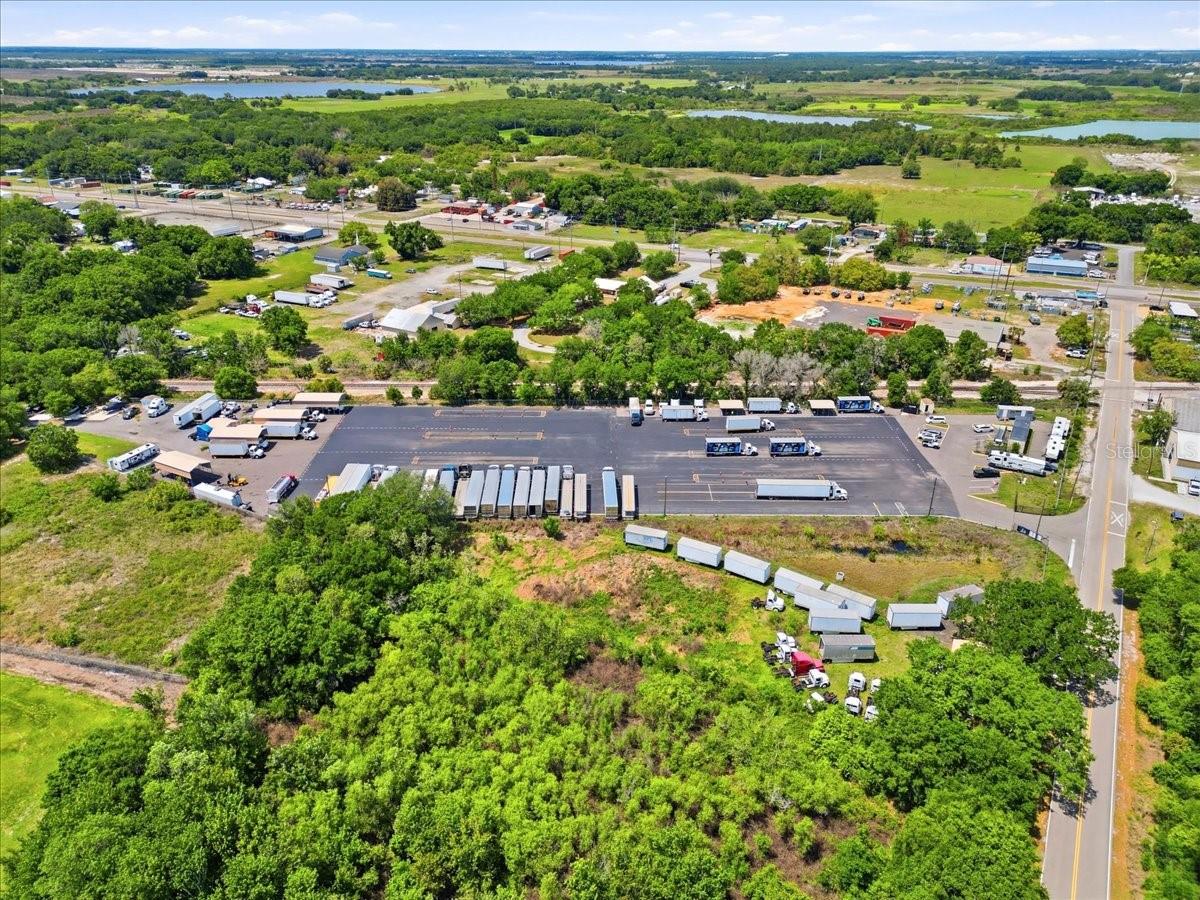 100 S AIRPORT RD, LAKE WALES, FL, 33859