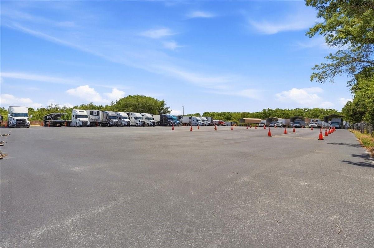 100 S AIRPORT RD, LAKE WALES, FL, 33859