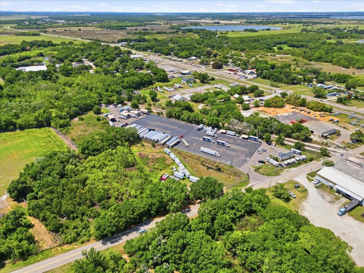 100 S AIRPORT RD, LAKE WALES, FL, 33859