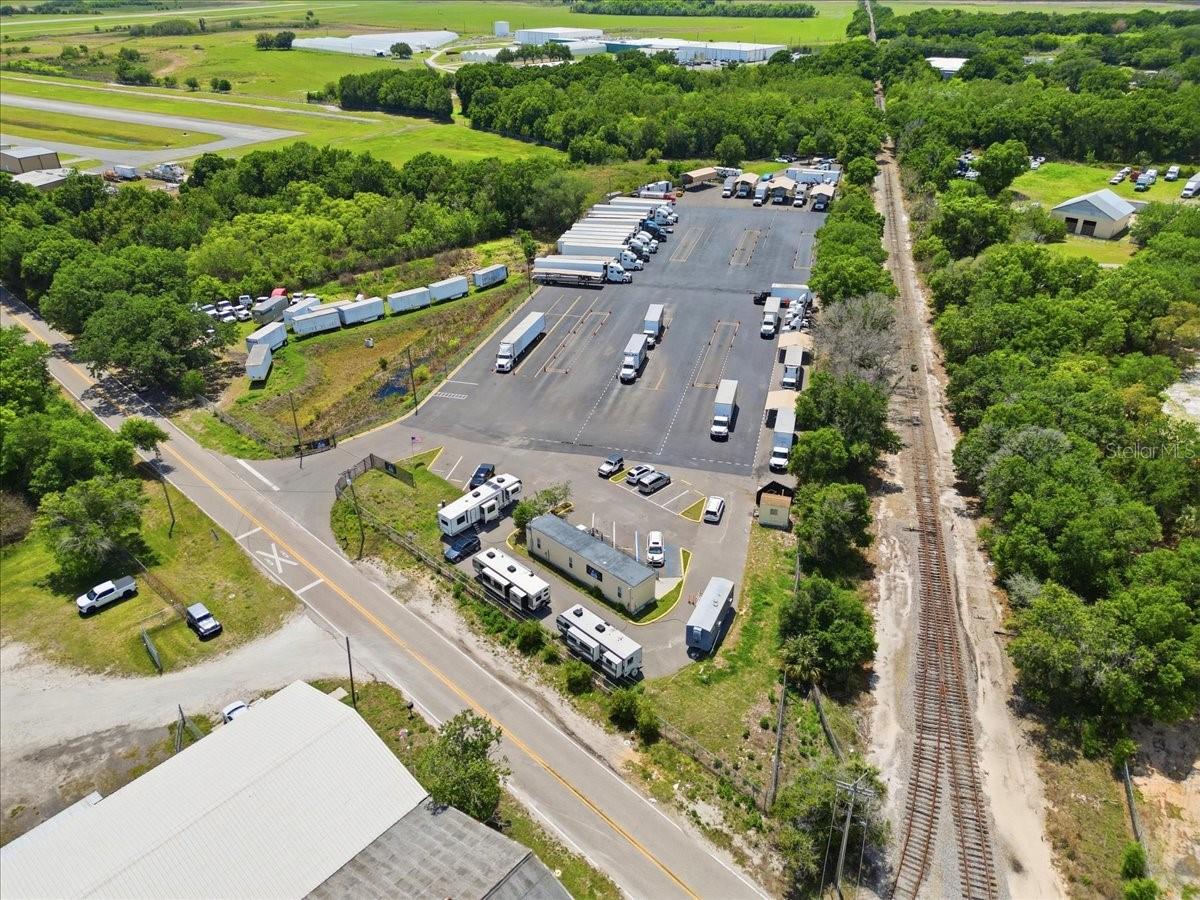 100 S AIRPORT RD, LAKE WALES, FL, 33859