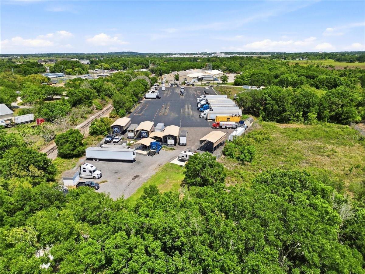 100 S AIRPORT RD, LAKE WALES, FL, 33859