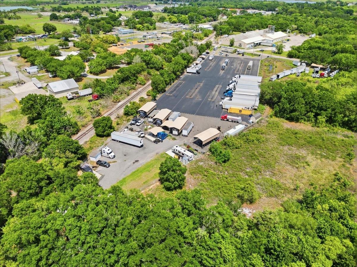 100 S AIRPORT RD, LAKE WALES, FL, 33859