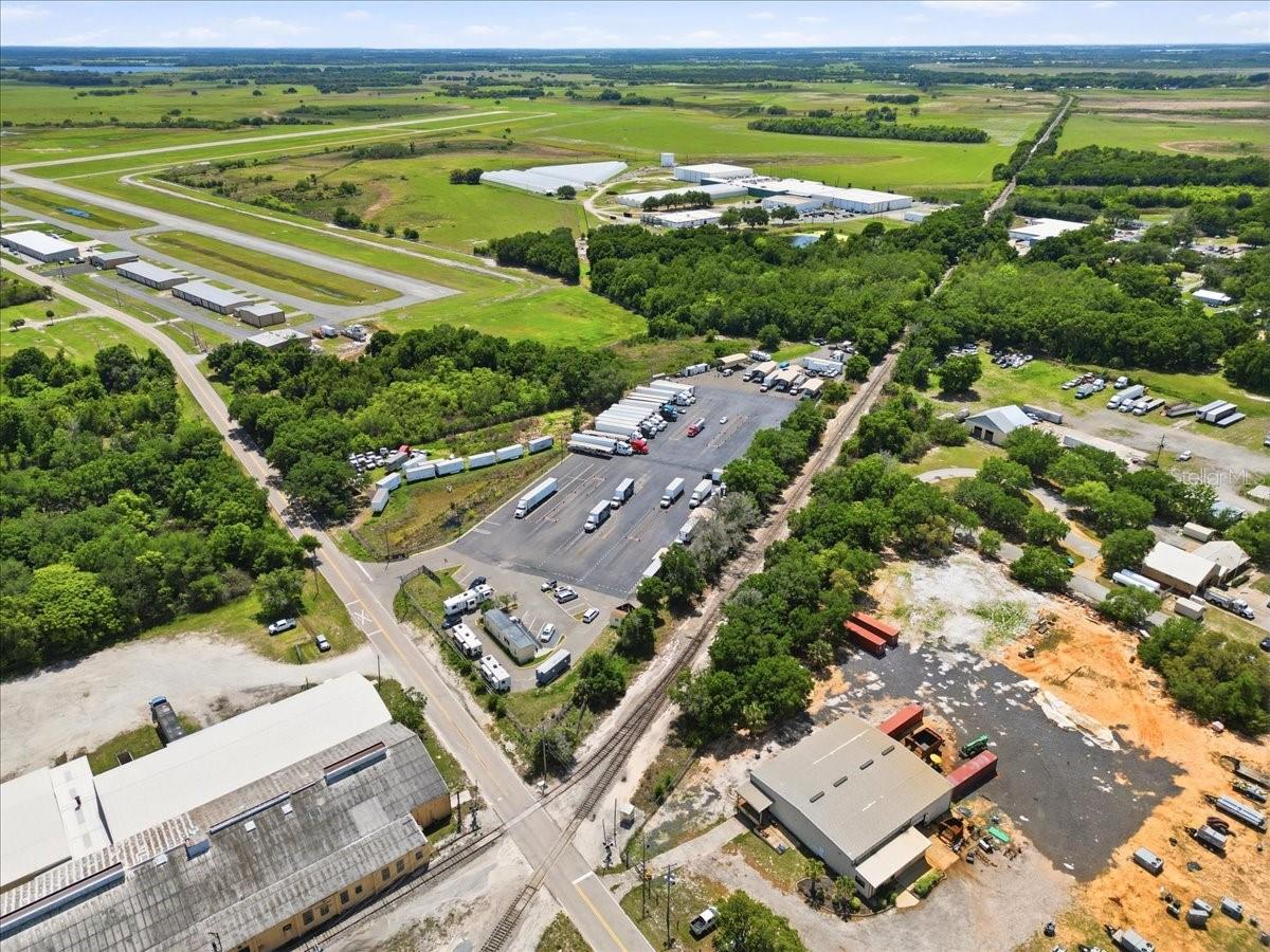 100 S AIRPORT RD, LAKE WALES, FL, 33859