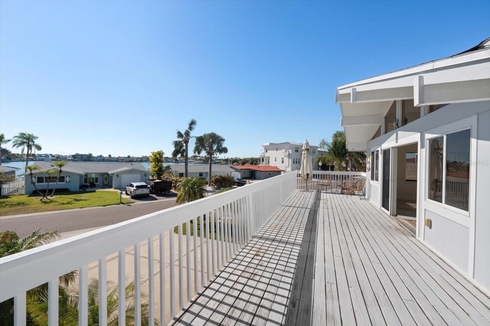 218 176TH AVE E, REDINGTON SHORES, FL, 33708