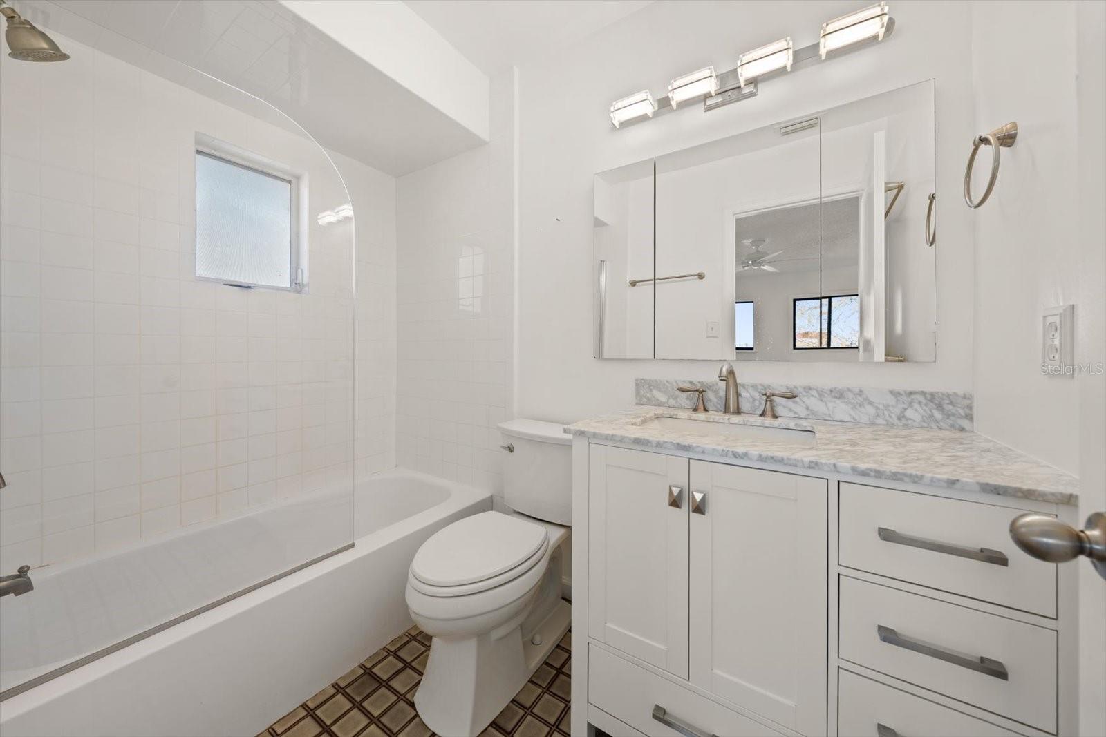 218 176TH AVE E, REDINGTON SHORES, FL, 33708