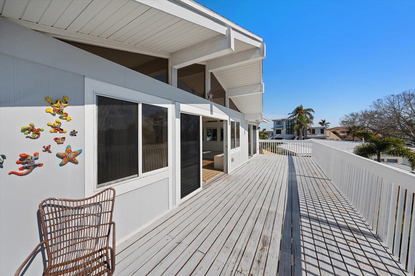 218 176TH AVE E, REDINGTON SHORES, FL, 33708