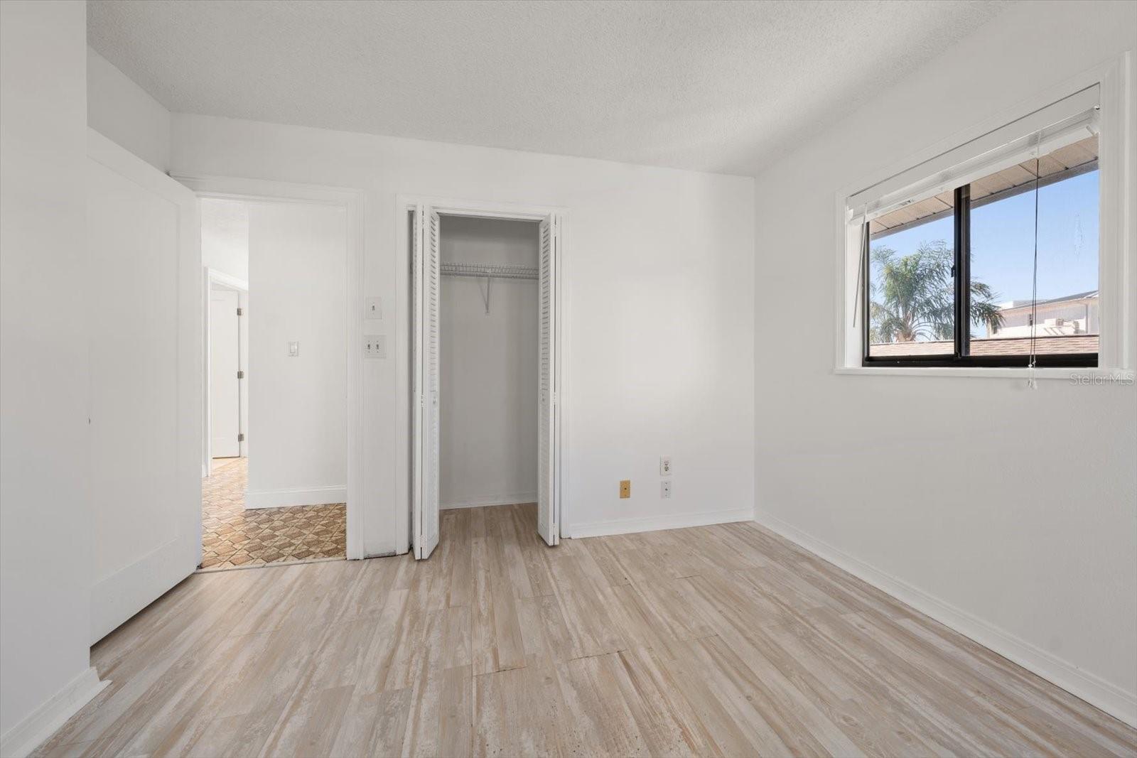 218 176TH AVE E, REDINGTON SHORES, FL, 33708