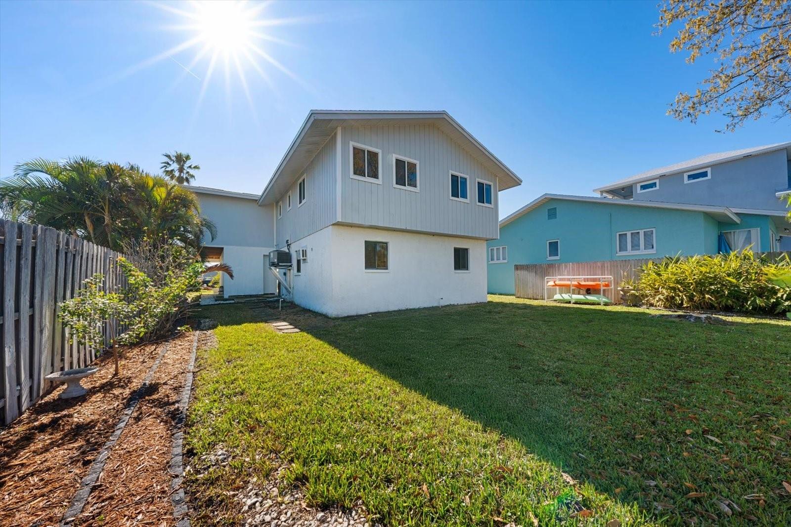 218 176TH AVE E, REDINGTON SHORES, FL, 33708