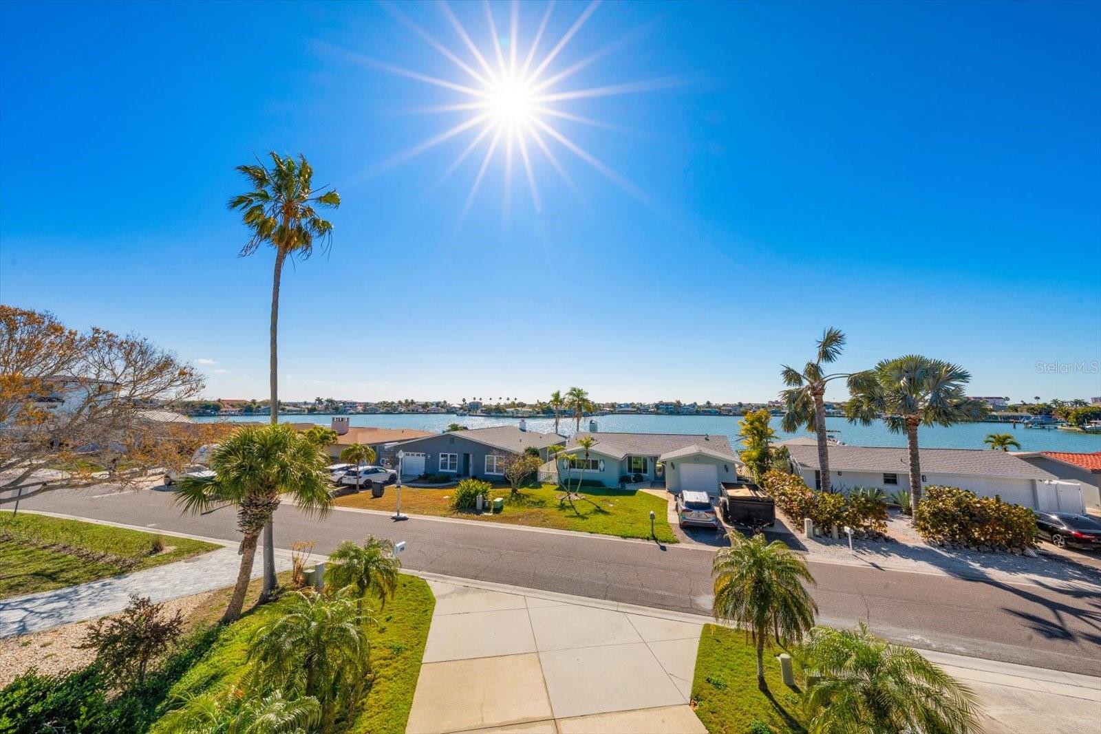 218 176TH AVE E, REDINGTON SHORES, FL, 33708