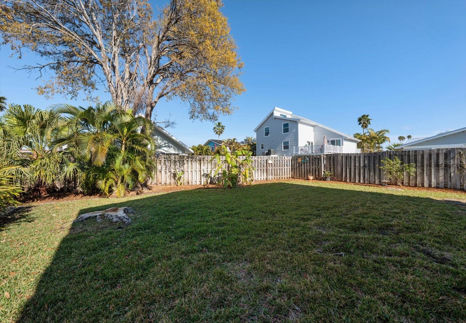 218 176TH AVE E, REDINGTON SHORES, FL, 33708