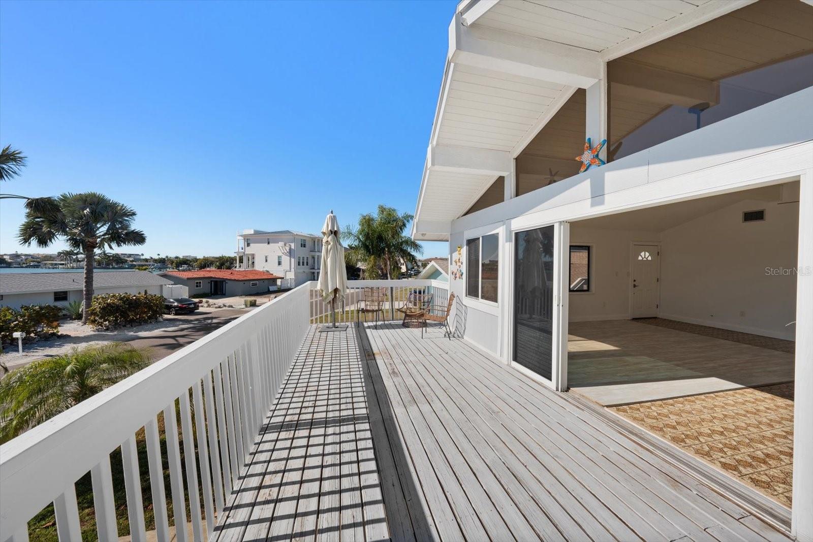 218 176TH AVE E, REDINGTON SHORES, FL, 33708