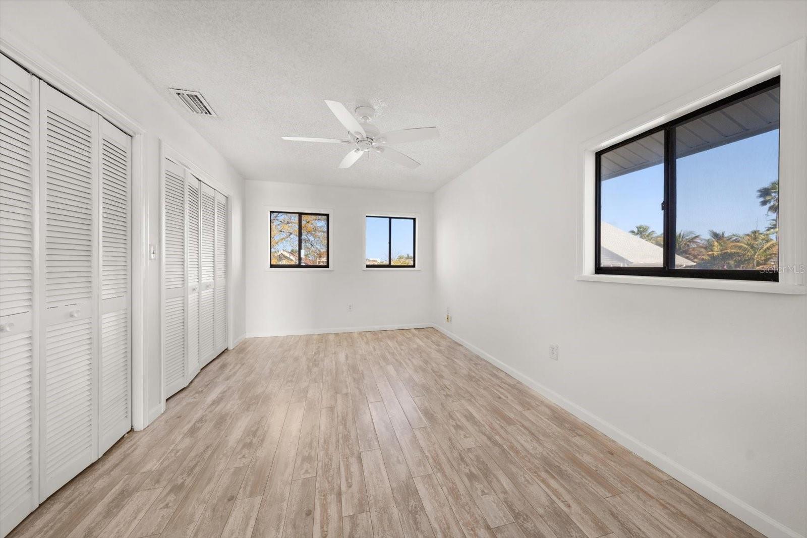 218 176TH AVE E, REDINGTON SHORES, FL, 33708