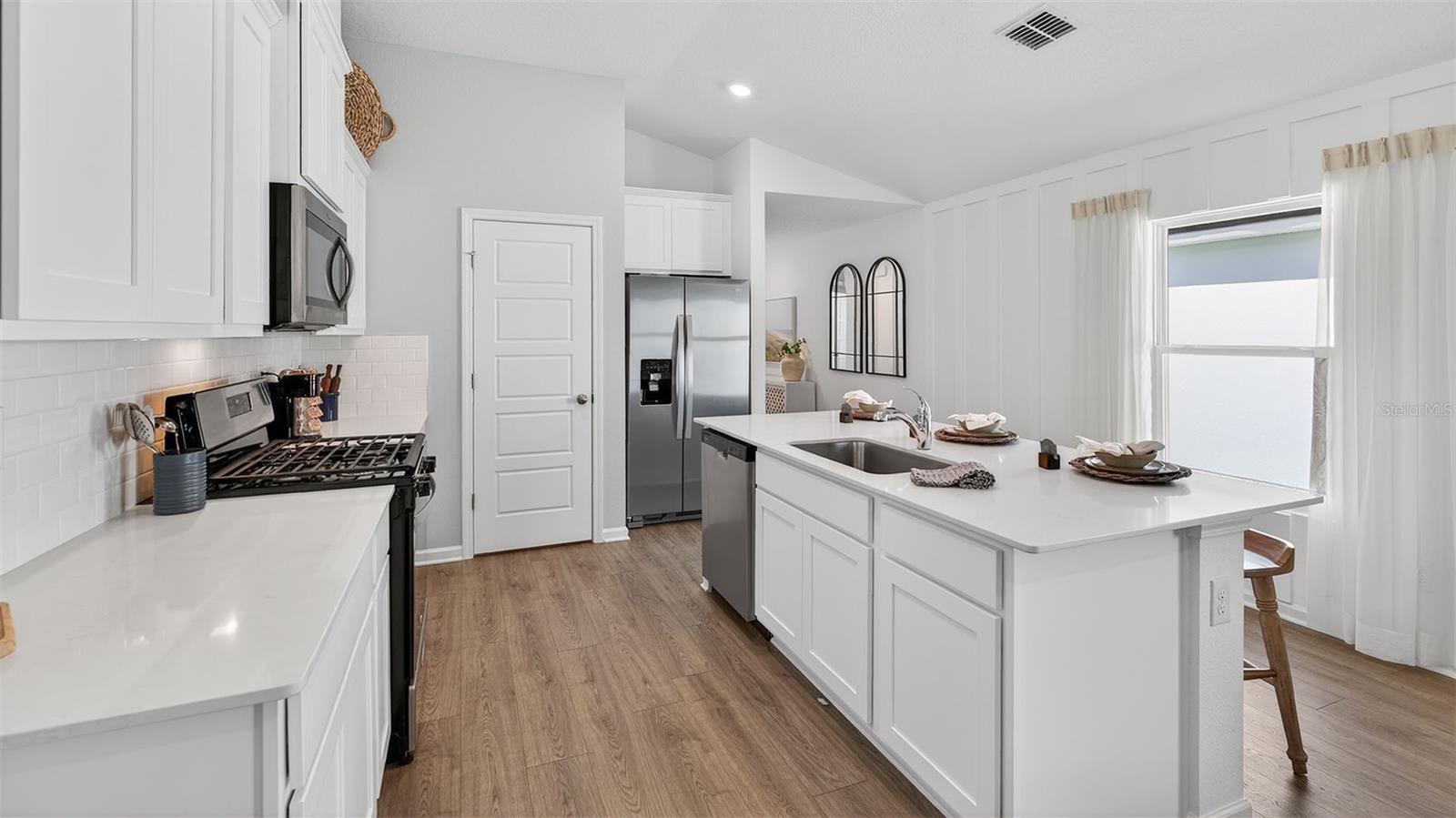 8 DIVOT PL, BUNNELL, FL, 32110