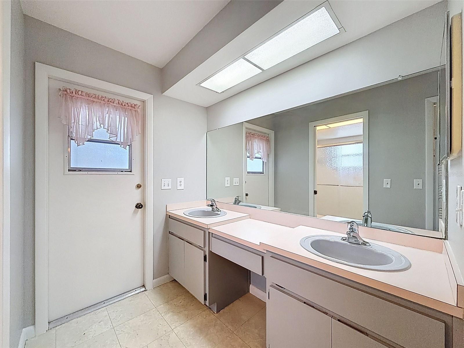 2239 ARMADILLO AVE, SPRING HILL, FL, 34609