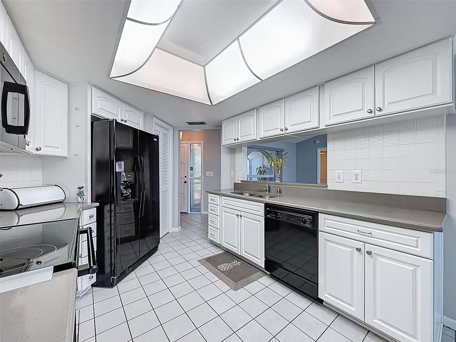 2239 ARMADILLO AVE, SPRING HILL, FL, 34609