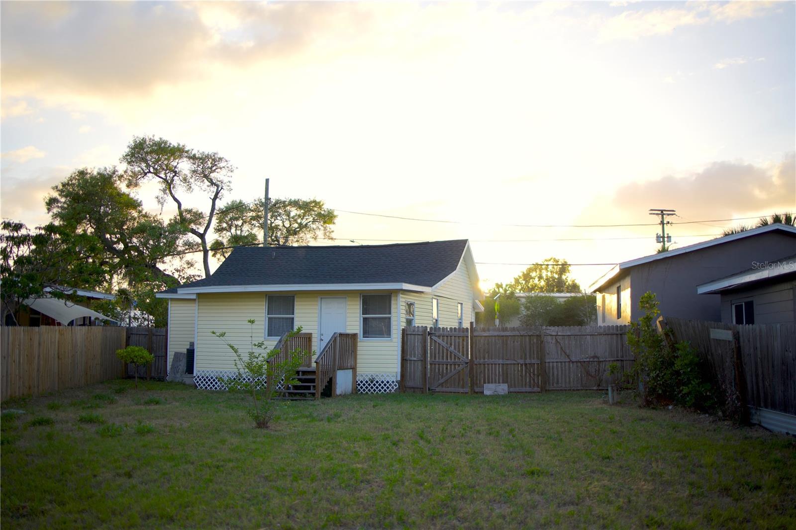 1109 BLANCHE B LITTLEJOHN TRL, CLEARWATER, FL, 33755