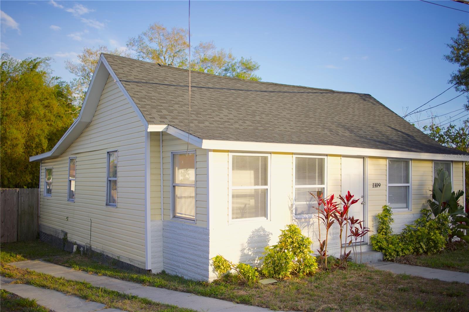 1109 BLANCHE B LITTLEJOHN TRL, CLEARWATER, FL, 33755