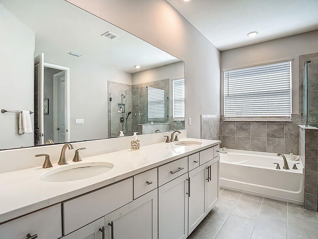 23278 SCAGLIONE DR, LUTZ, FL, 33549