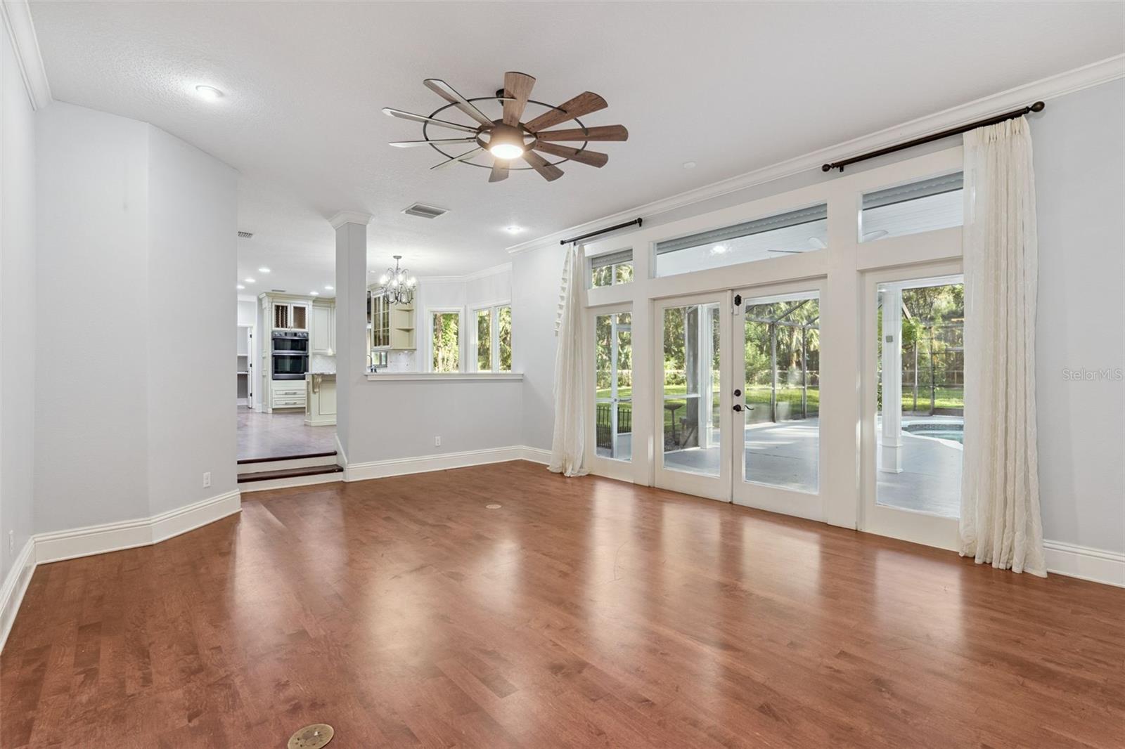 1244 ELYSIUM BLVD, MOUNT DORA, FL, 32757