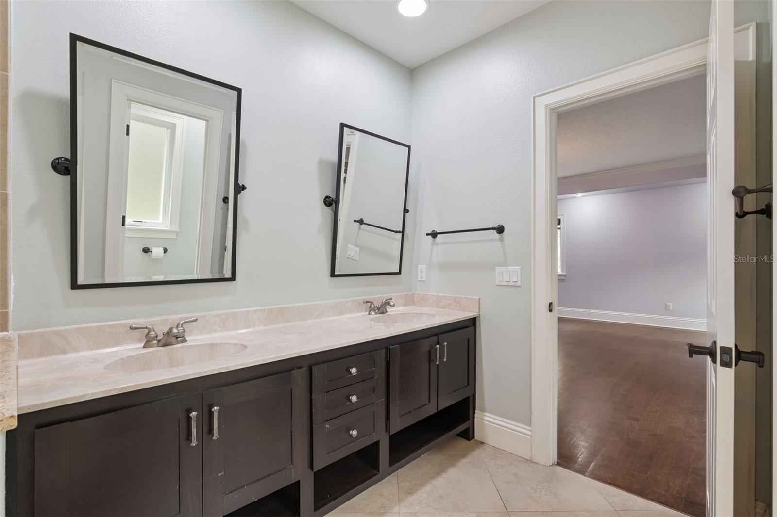 1244 ELYSIUM BLVD, MOUNT DORA, FL, 32757