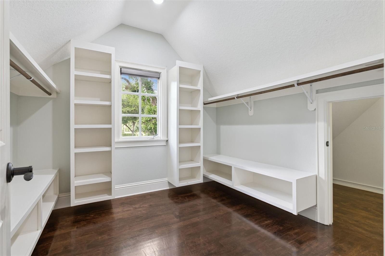 1244 ELYSIUM BLVD, MOUNT DORA, FL, 32757