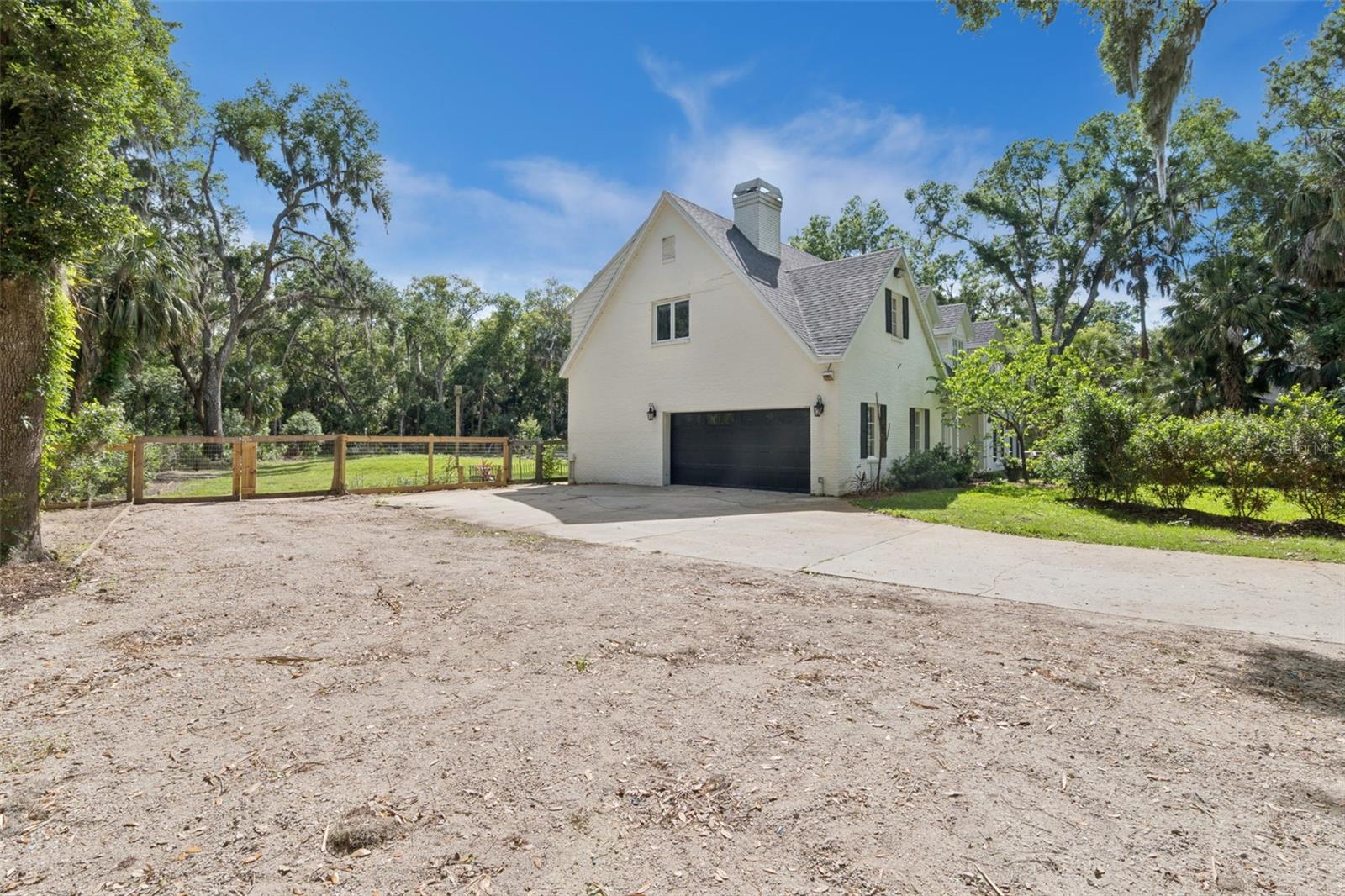 1244 ELYSIUM BLVD, MOUNT DORA, FL, 32757