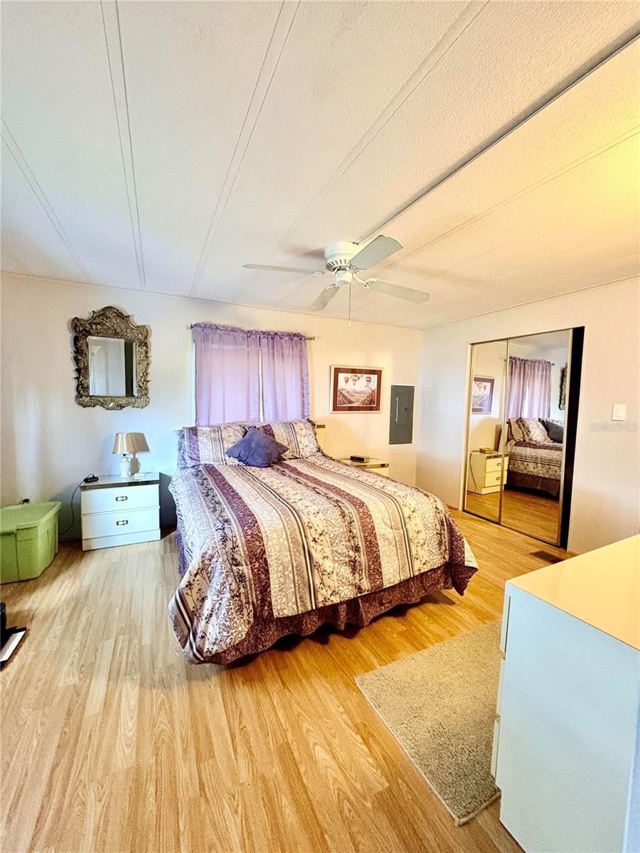 3049 LONGVIEW LN, NORTH FORT MYERS, FL, 33917