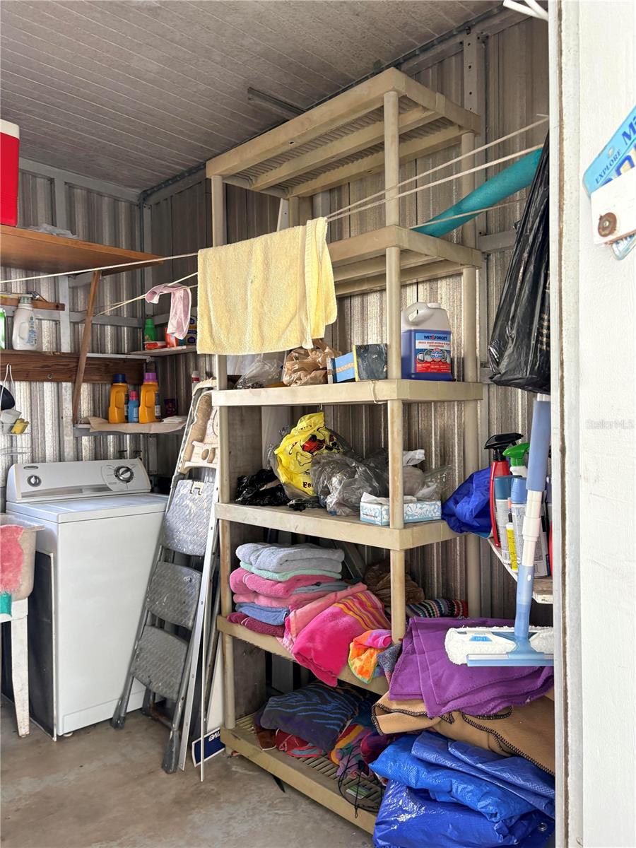 3049 LONGVIEW LN, NORTH FORT MYERS, FL, 33917