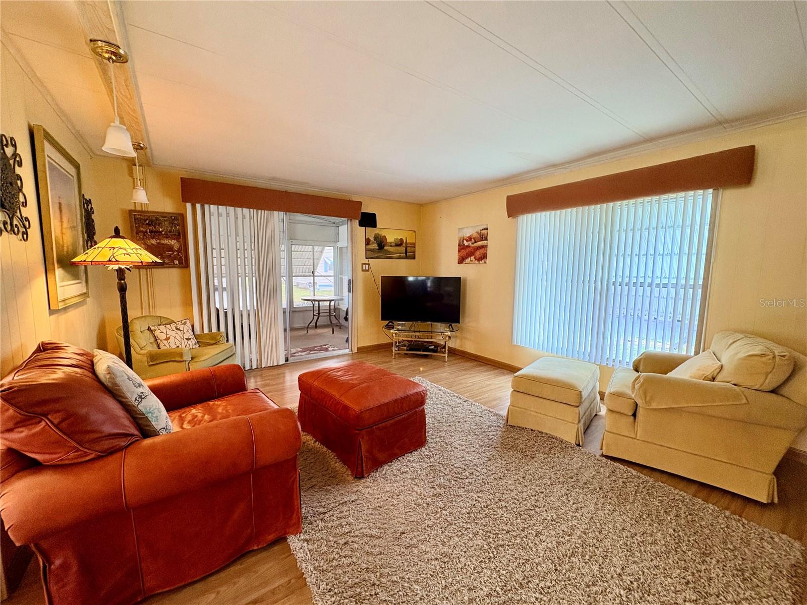 3049 LONGVIEW LN, NORTH FORT MYERS, FL, 33917