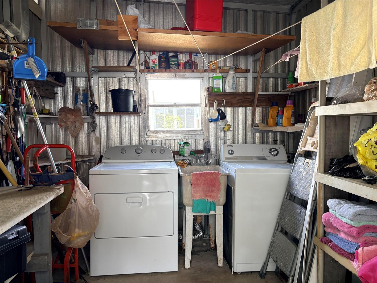 3049 LONGVIEW LN, NORTH FORT MYERS, FL, 33917