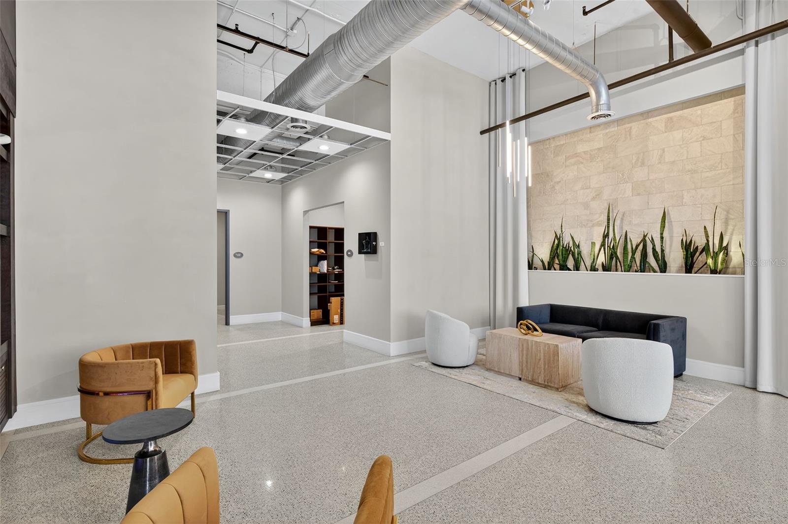 175 2ND ST S #802, ST PETERSBURG, FL, 33701