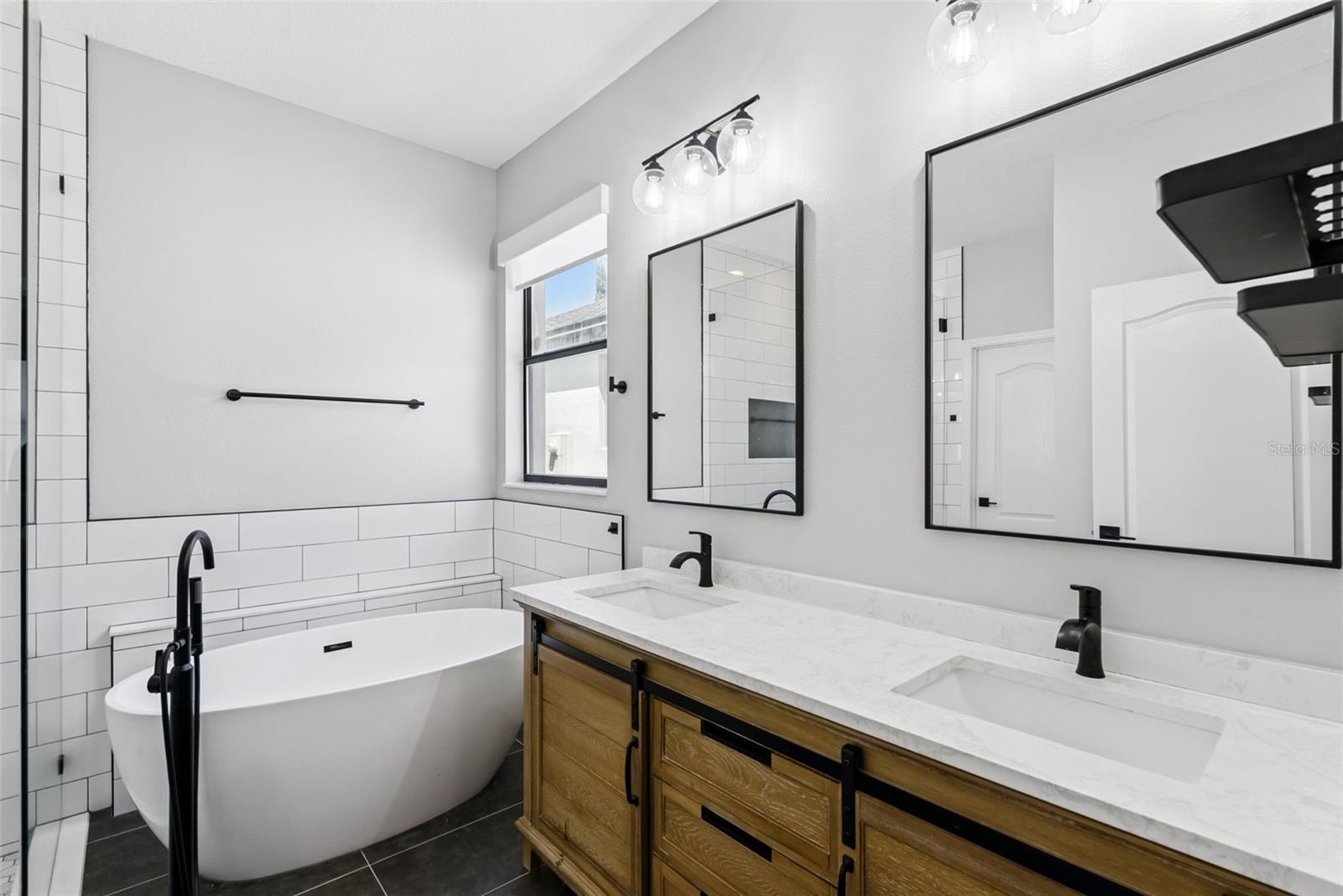 9979 ARMANDO CIR, ORLANDO, FL, 32825