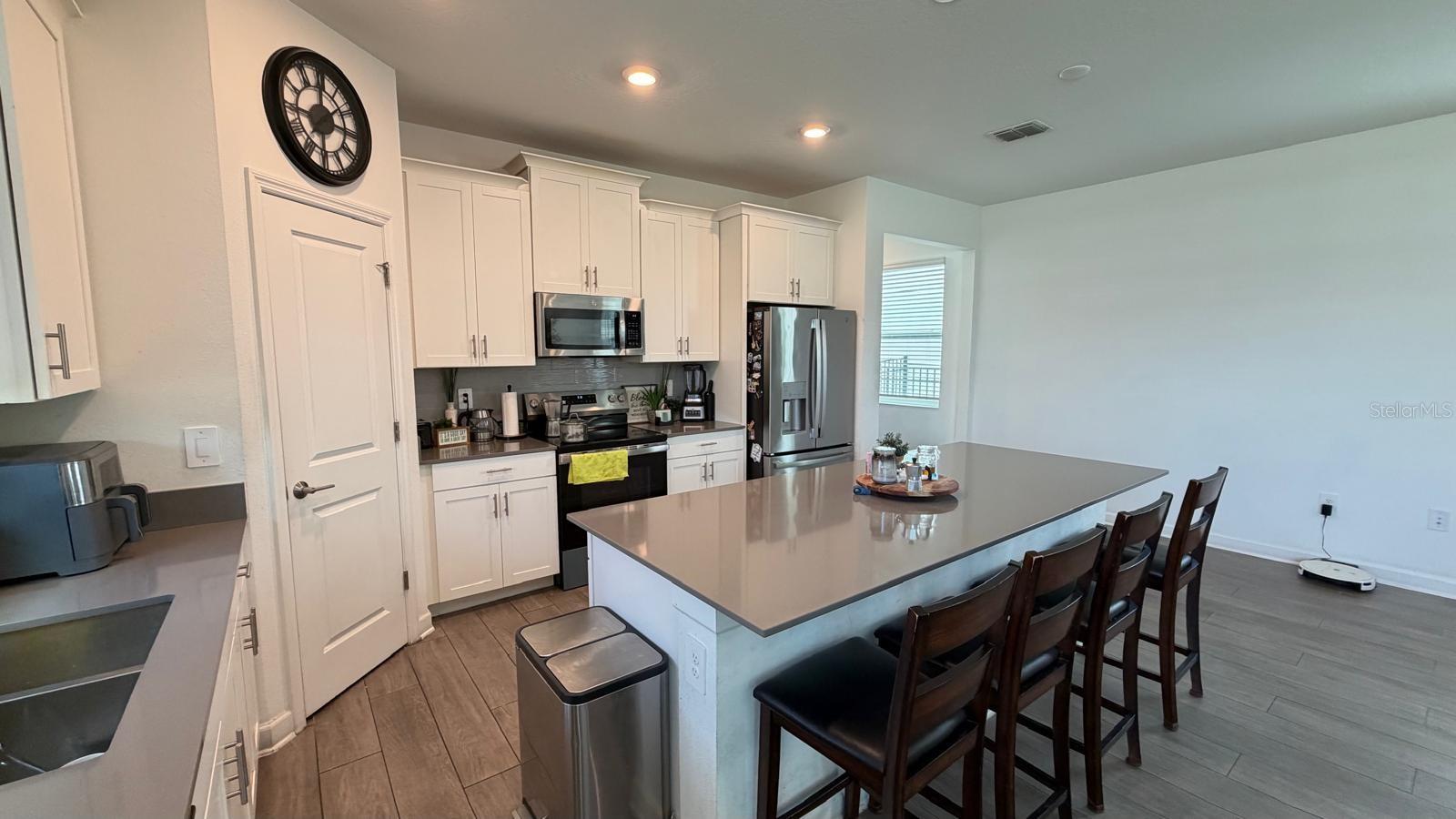 11200 LISTENING DR, ORLANDO, FL, 32832